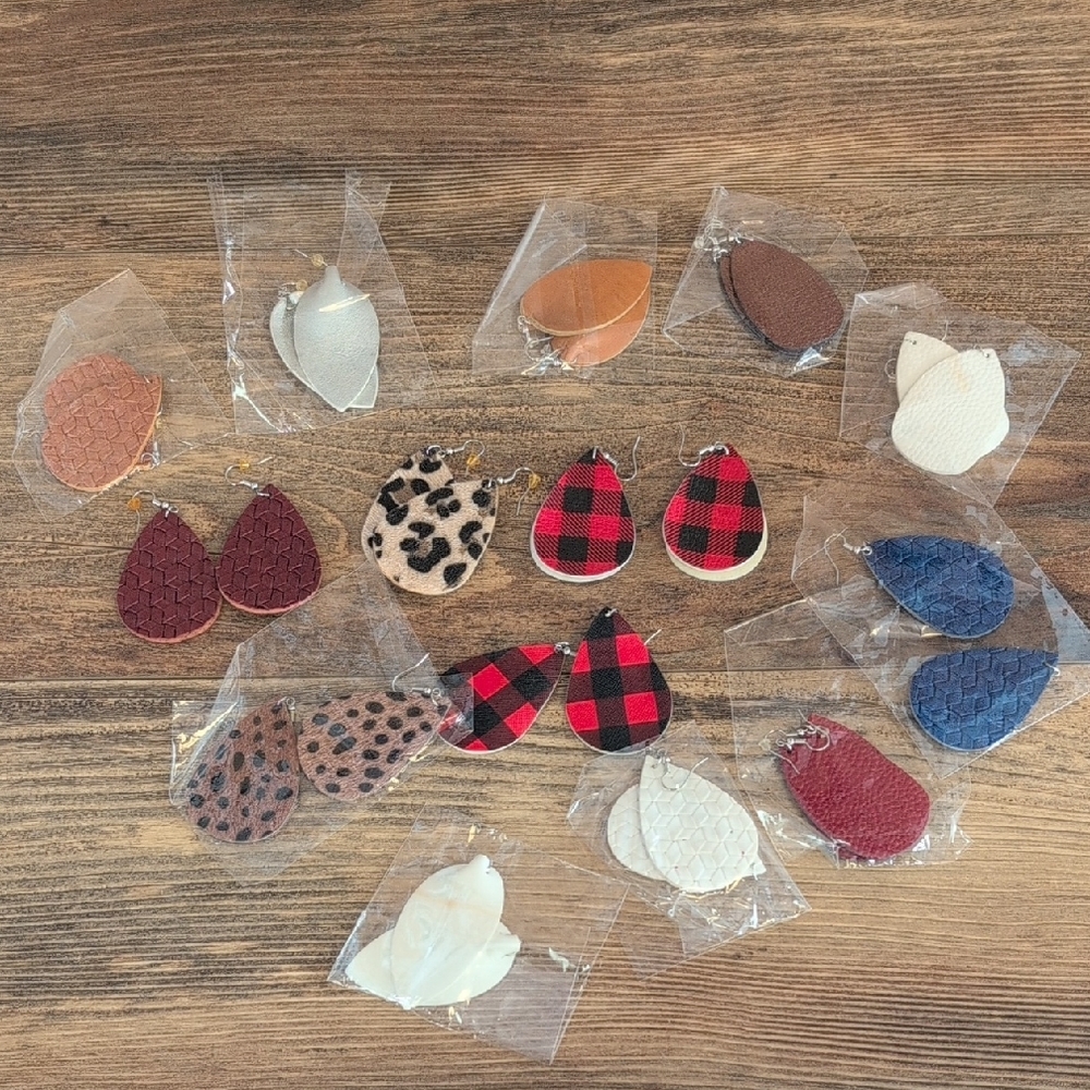 14x Elegant Women's Teardrop Earring Collection Bundle